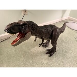 Jurassic World Dominion Super Colossal Tyrannosaurus Rex , 40inch long 22in tall